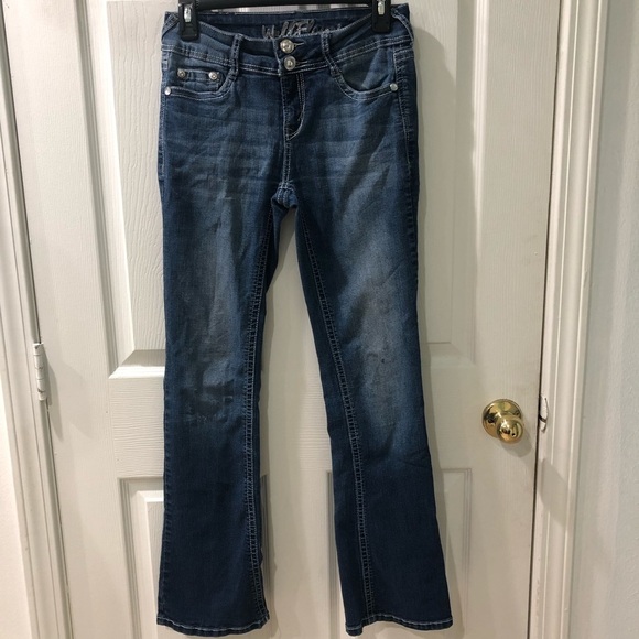 Wall Flower boot cut jean embroidered pockets - Picture 2 of 8